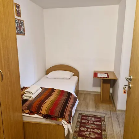 Pensiunea Colt De Munte 3*